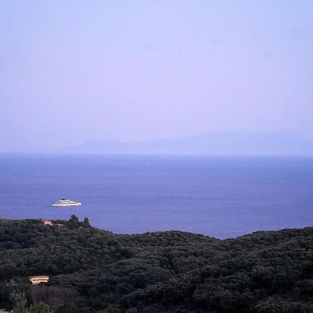 Moonlight Suites Parga Ngoại thất bức ảnh
