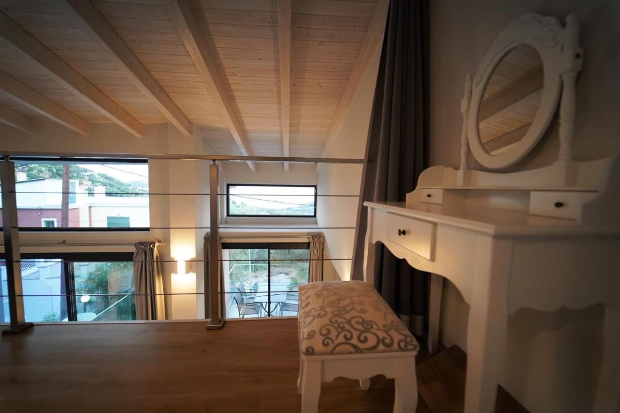 Moonlight Suites Parga Ngoại thất bức ảnh