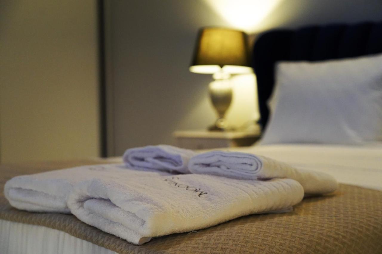 Moonlight Suites Parga Ngoại thất bức ảnh