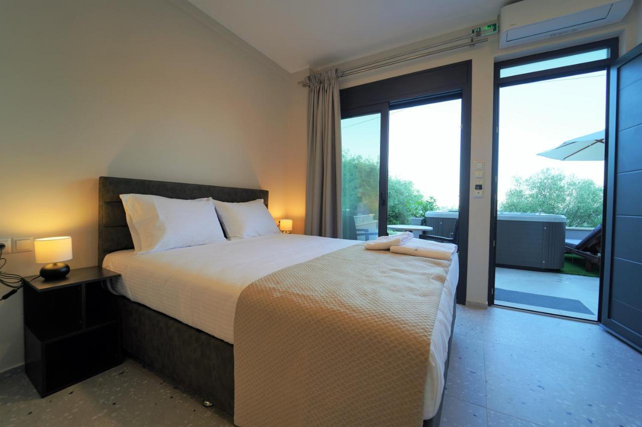 Moonlight Suites Parga Ngoại thất bức ảnh