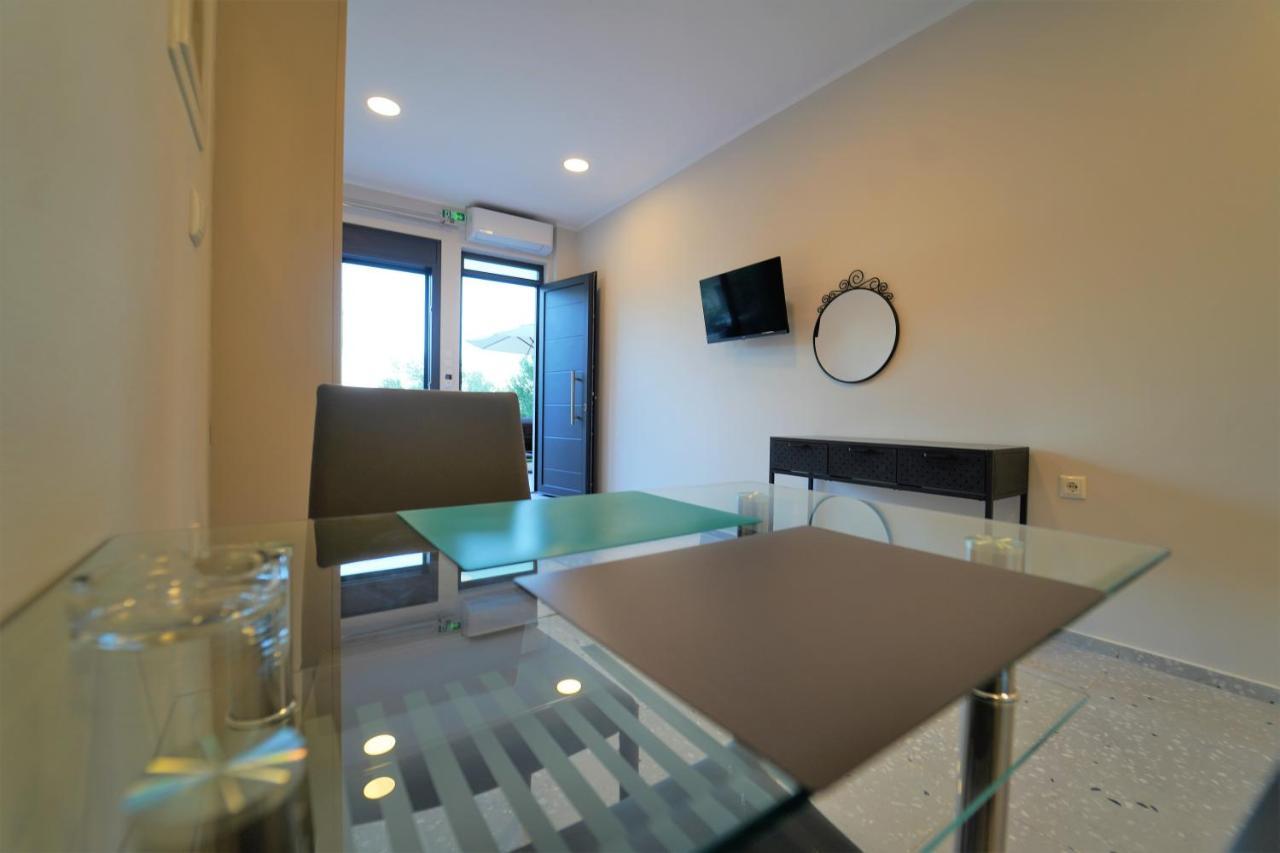 Moonlight Suites Parga Ngoại thất bức ảnh