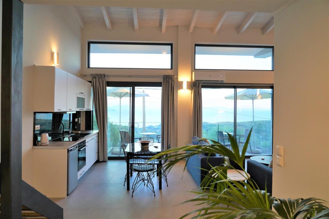 Moonlight Suites Parga Ngoại thất bức ảnh