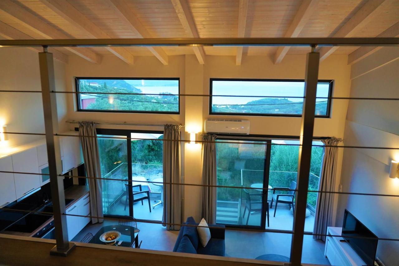 Moonlight Suites Parga Ngoại thất bức ảnh